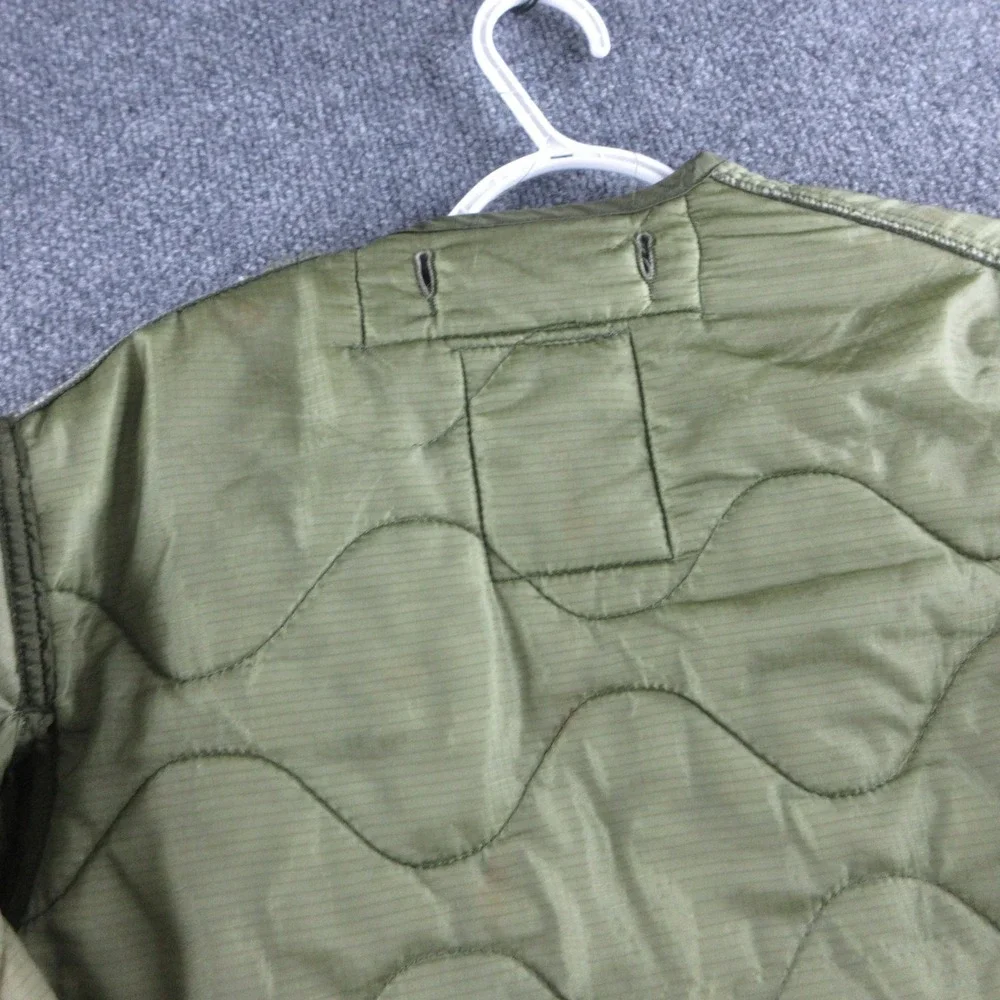 U.S. Military Jacket Mens XS Green Quilted Nylon Liner Field Cold Weather